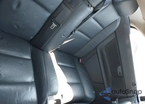 2010 Volvo C70 T5 from USA, damaged, VIN YV1672MC1AJ094112